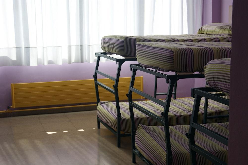 Residencia Albergue Jaca Ngoại thất bức ảnh
