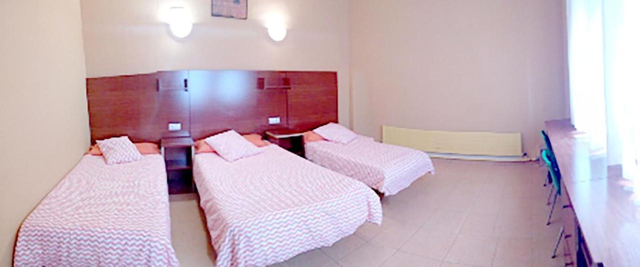 Residencia Albergue Jaca Ngoại thất bức ảnh